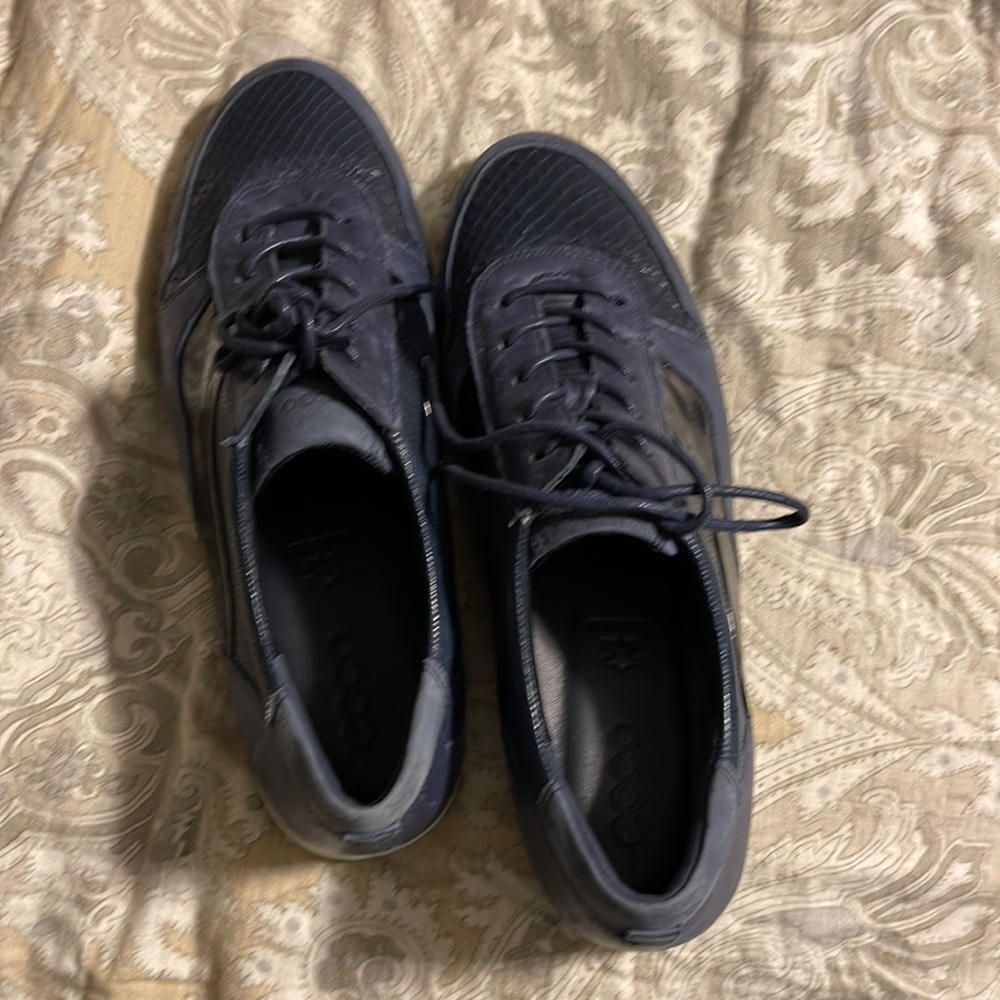 Ecco sneakers